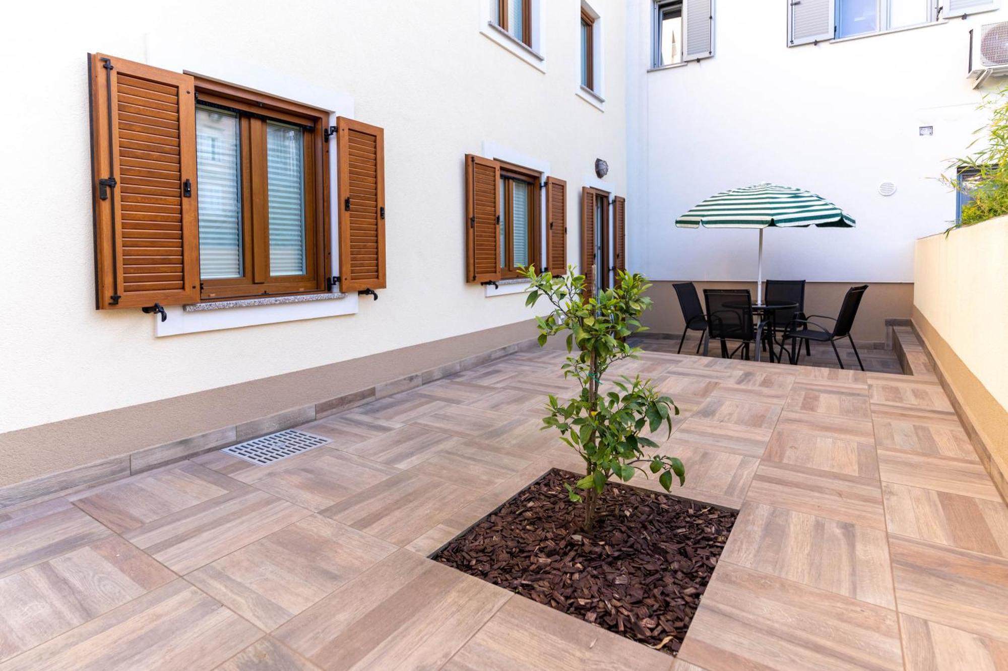 Apartmaji Ema Koper Luaran gambar
